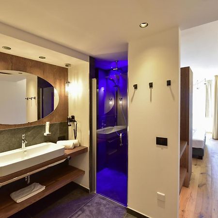 Hotel Goldene Traube Termeno Εξωτερικό φωτογραφία