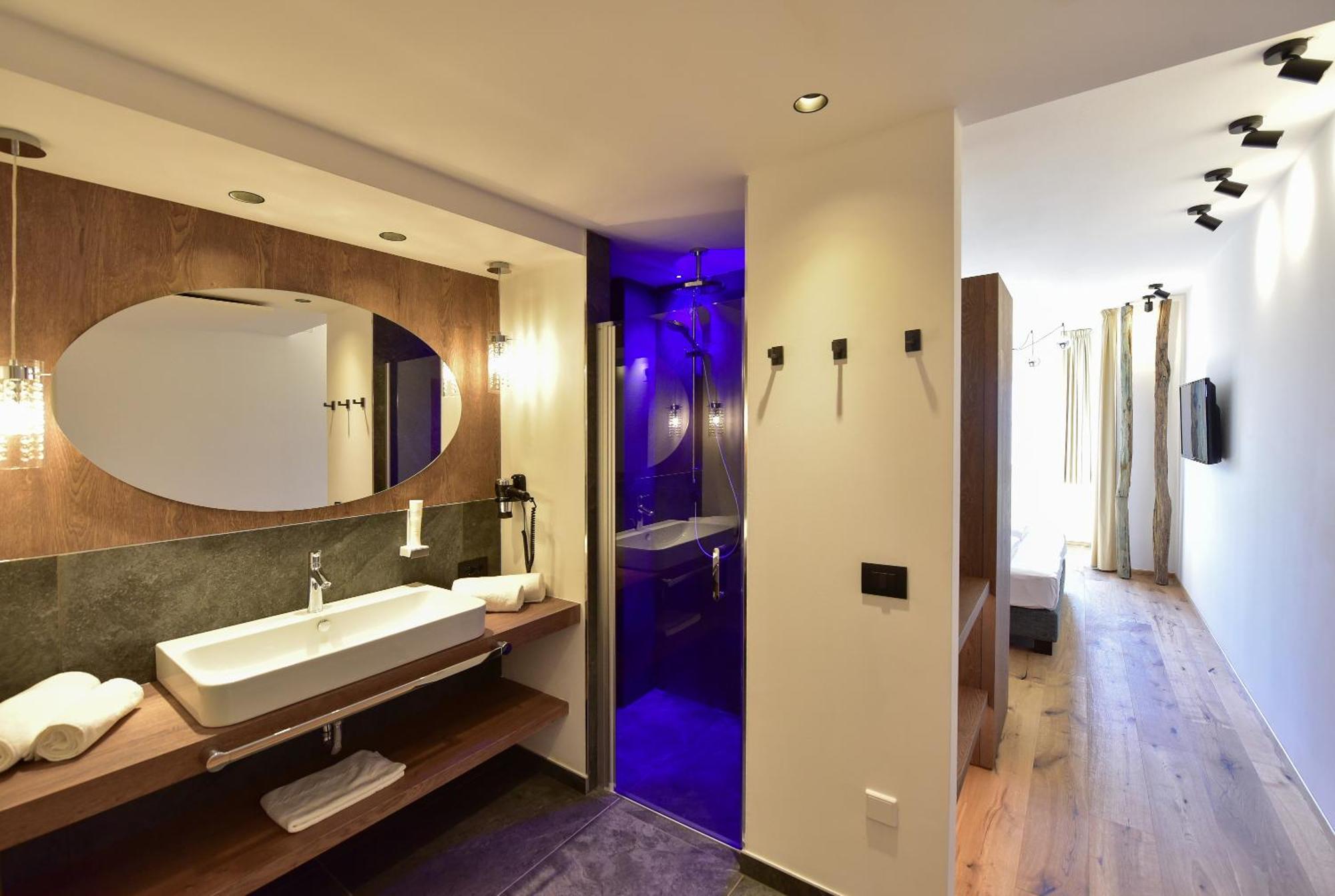 Hotel Goldene Traube Termeno Εξωτερικό φωτογραφία