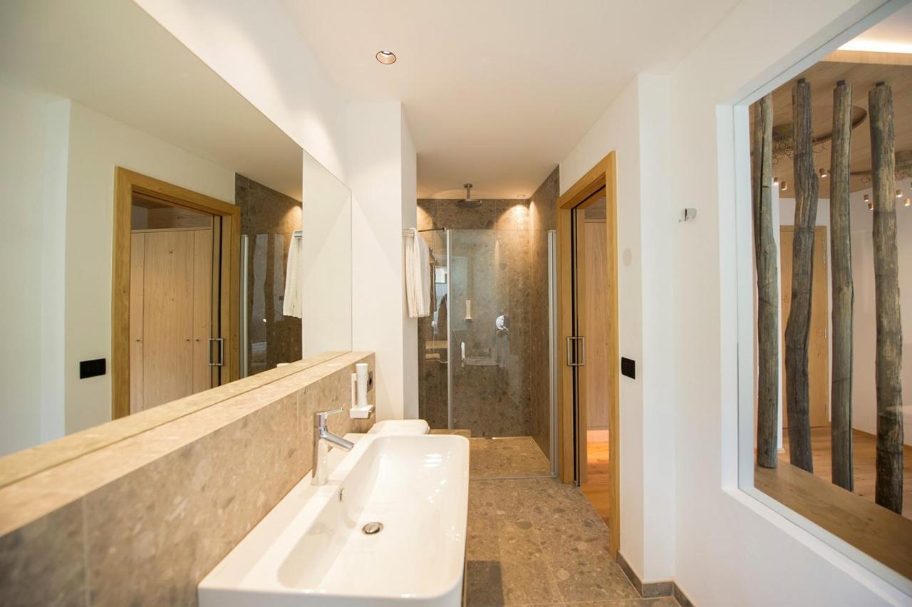 Hotel Goldene Traube Termeno Εξωτερικό φωτογραφία