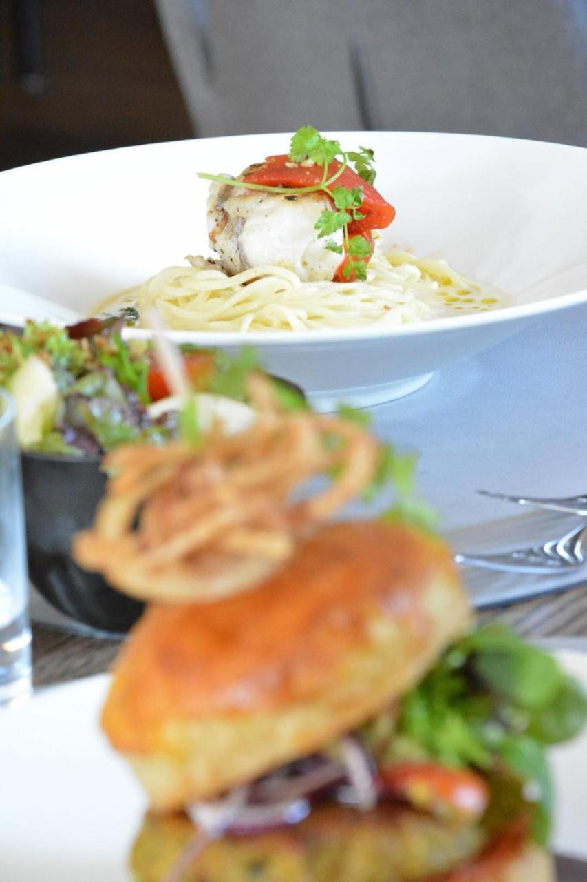 Hotel Goldene Traube Termeno Εξωτερικό φωτογραφία